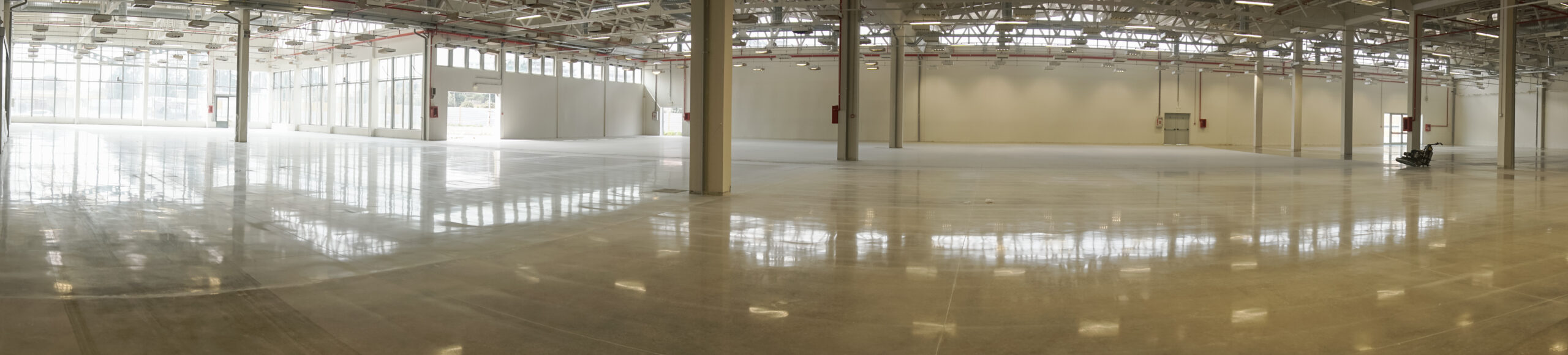 Prima Polishing Fast System  Trattamento di Levigatura e Lucidatura pavimenti industriali in calcestruzzo - OBI Roma Casilina