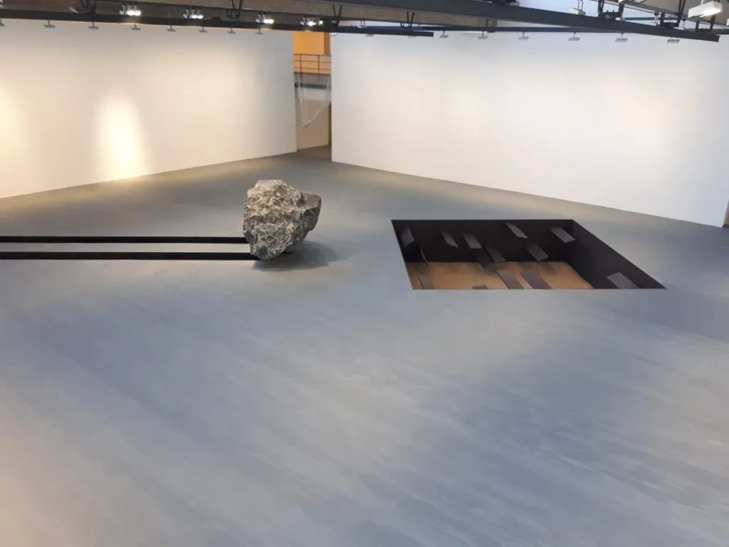 Pavimento in resina Gagosian Gallery Le Bourget Francia