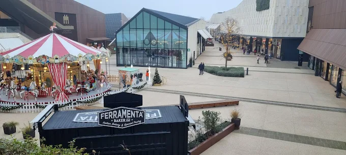 San Marino Outlet Experience Prima Drain Stone - Pavimento drenante vie di percorrenza esterne del centro commerciale