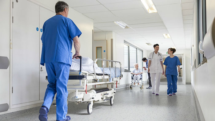 2023-PVC10 pavimenti in pvc per ospedali
