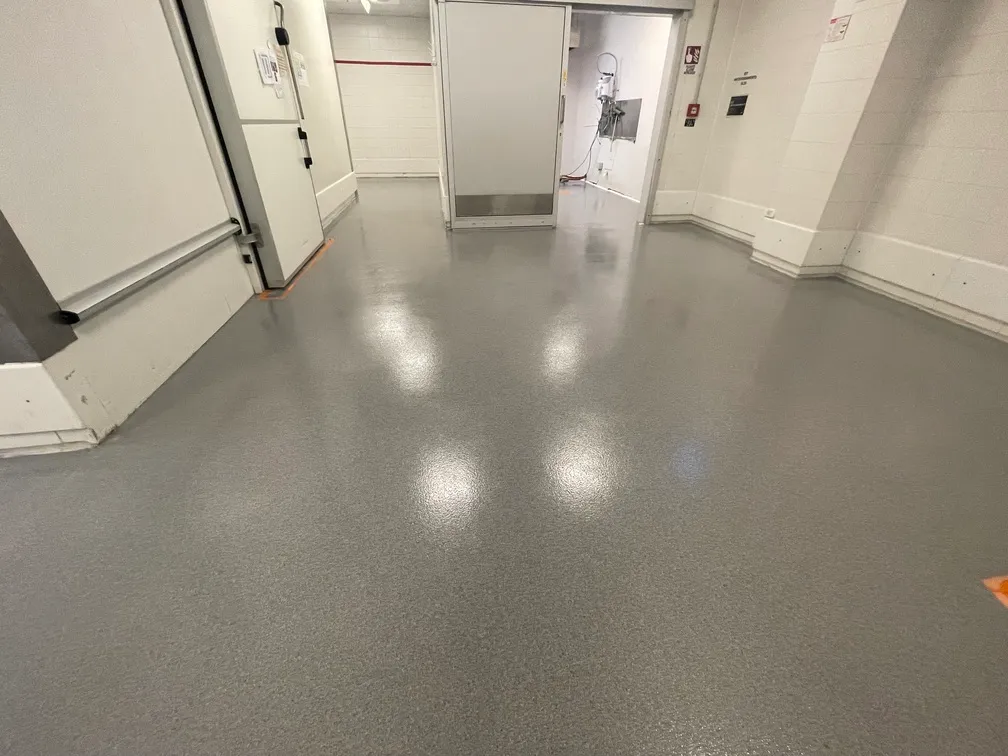 Ikea Carugate Prima Pavimenti in resina con quarzi ceramizzati cucine professionali