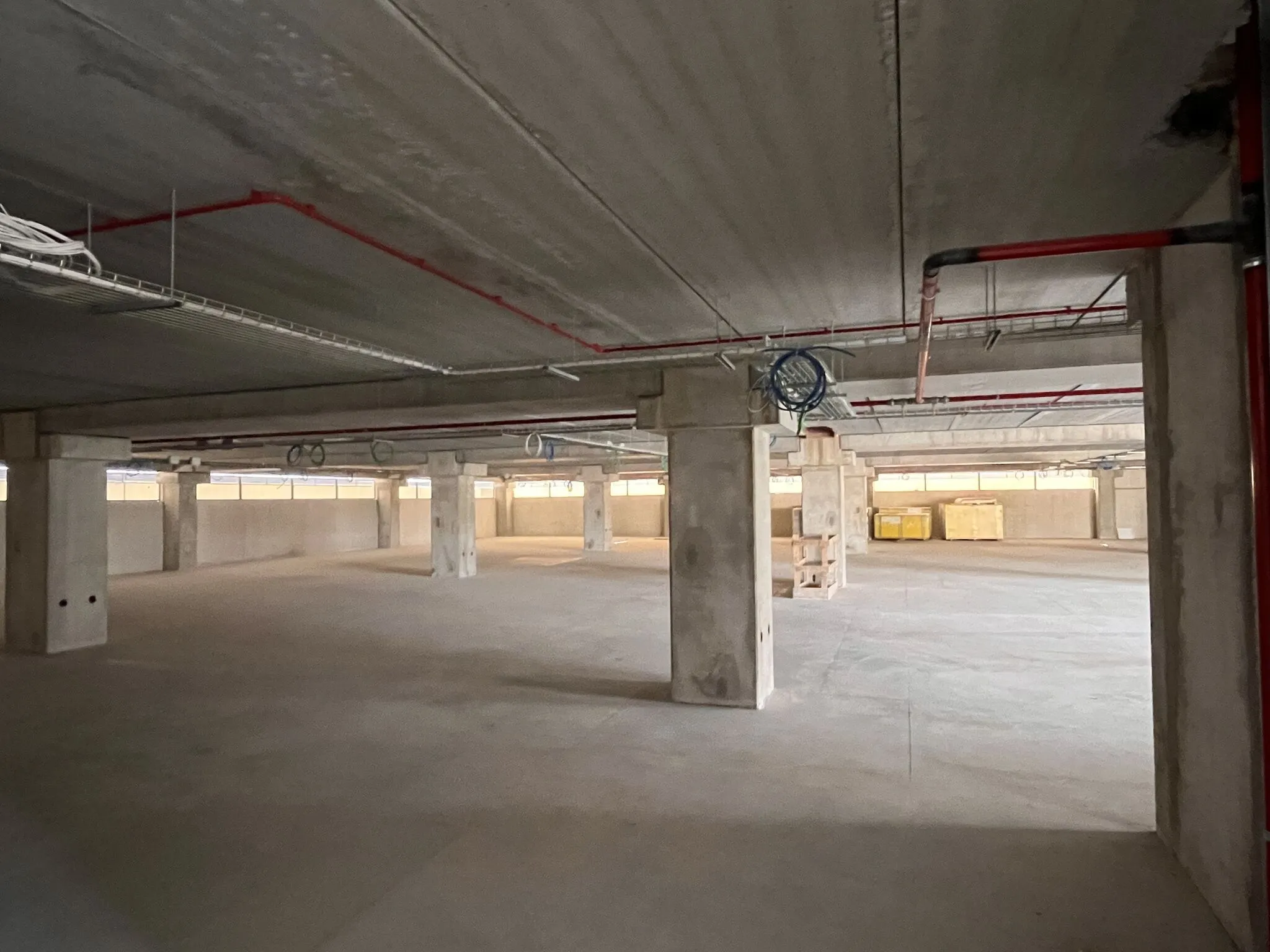 Prima Pavimenti industriali per deposito temporaneo Easy-Box Milano Certosa