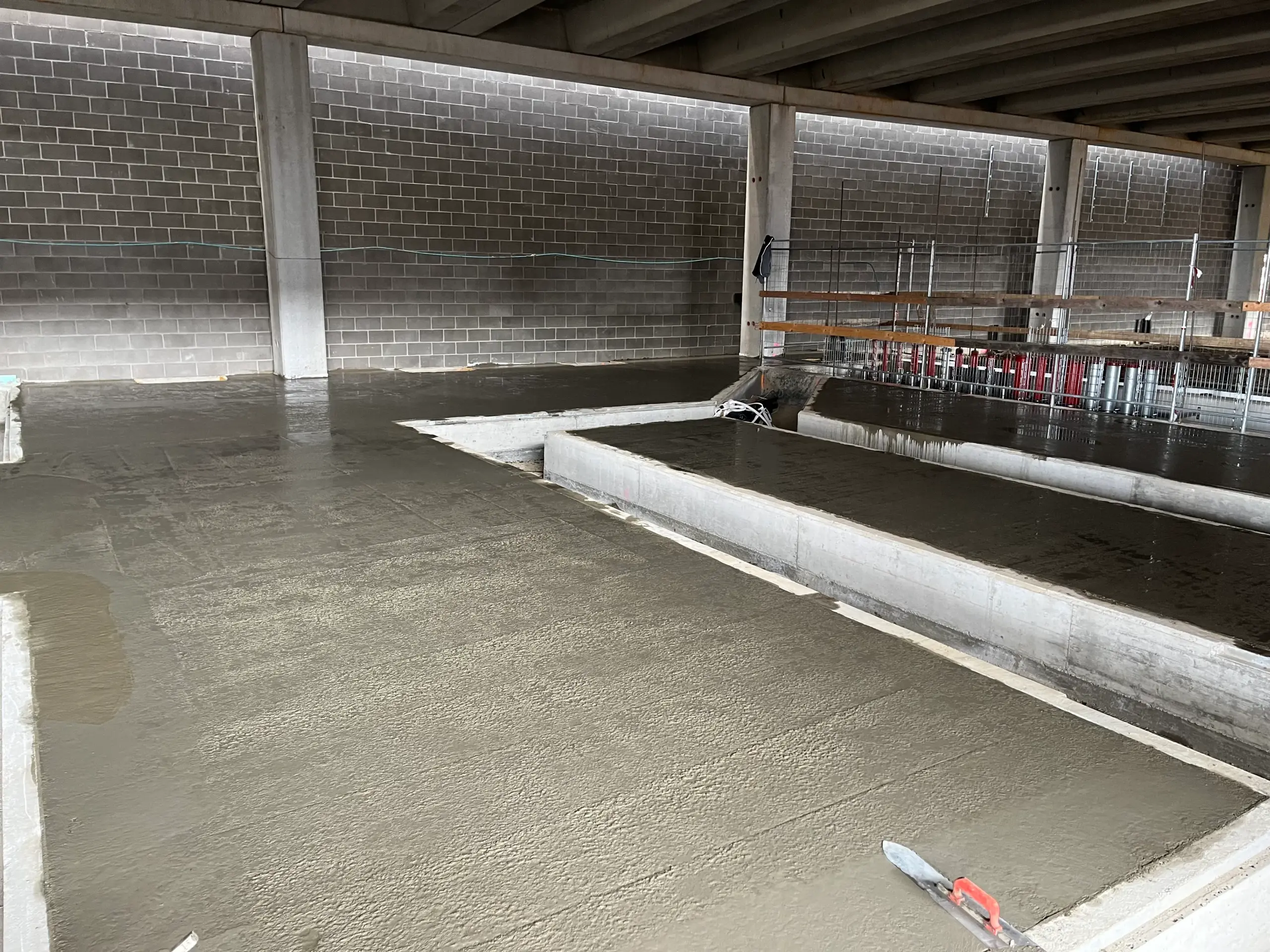 pavimentazioni industriali dello stabilimento FACO di Cameri, sede del Centro Regionale Europeo di manutenzione del velivolo F-35