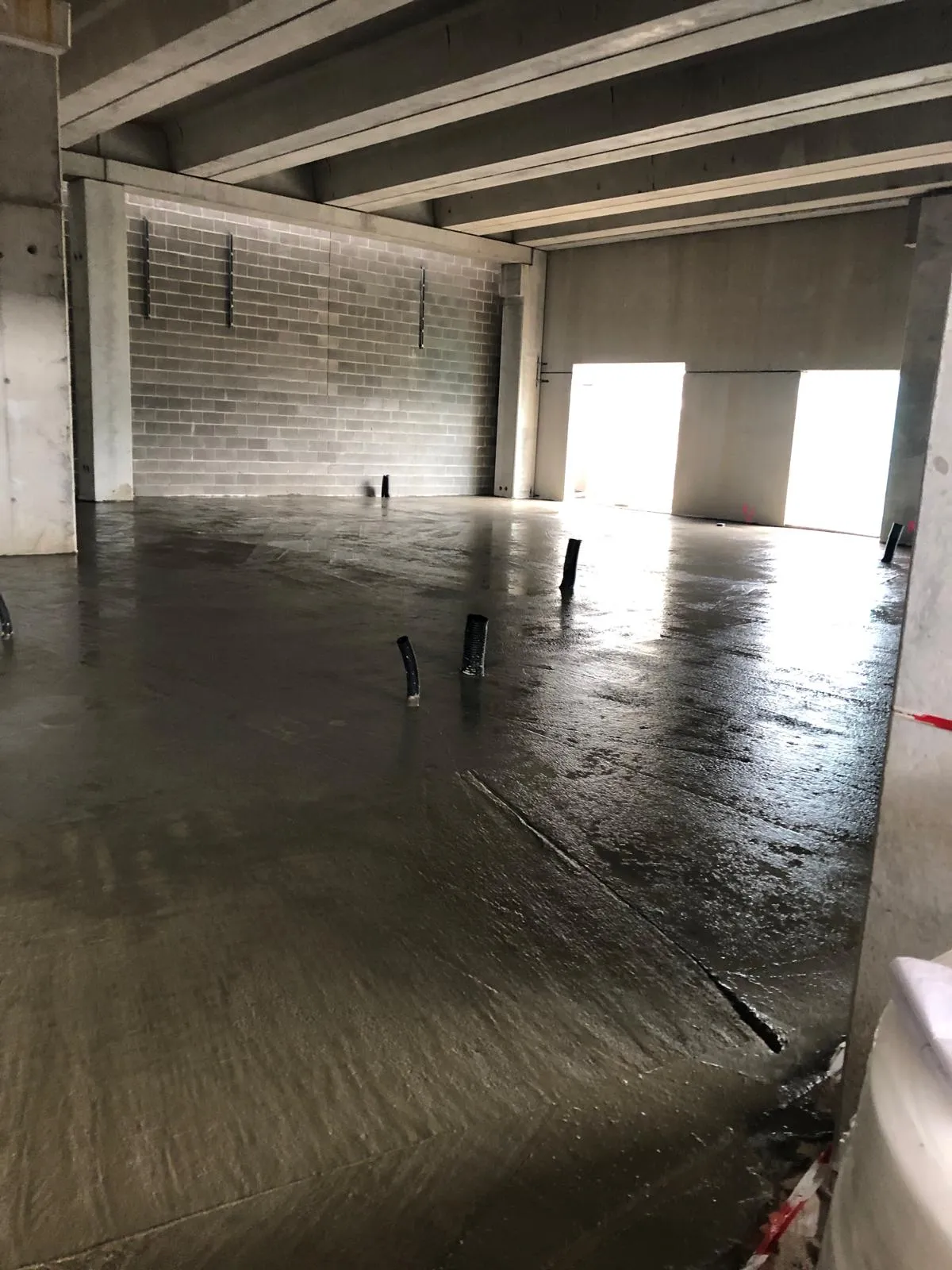 pavimentazioni industriali dello stabilimento FACO di Cameri, sede del Centro Regionale Europeo di manutenzione del velivolo F-35