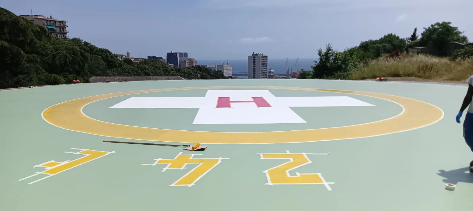 Pavimentazione in Resina a norma ENAV per l’Elisuperficie di Villa Scassi – ASL 3 Liguria, Genova