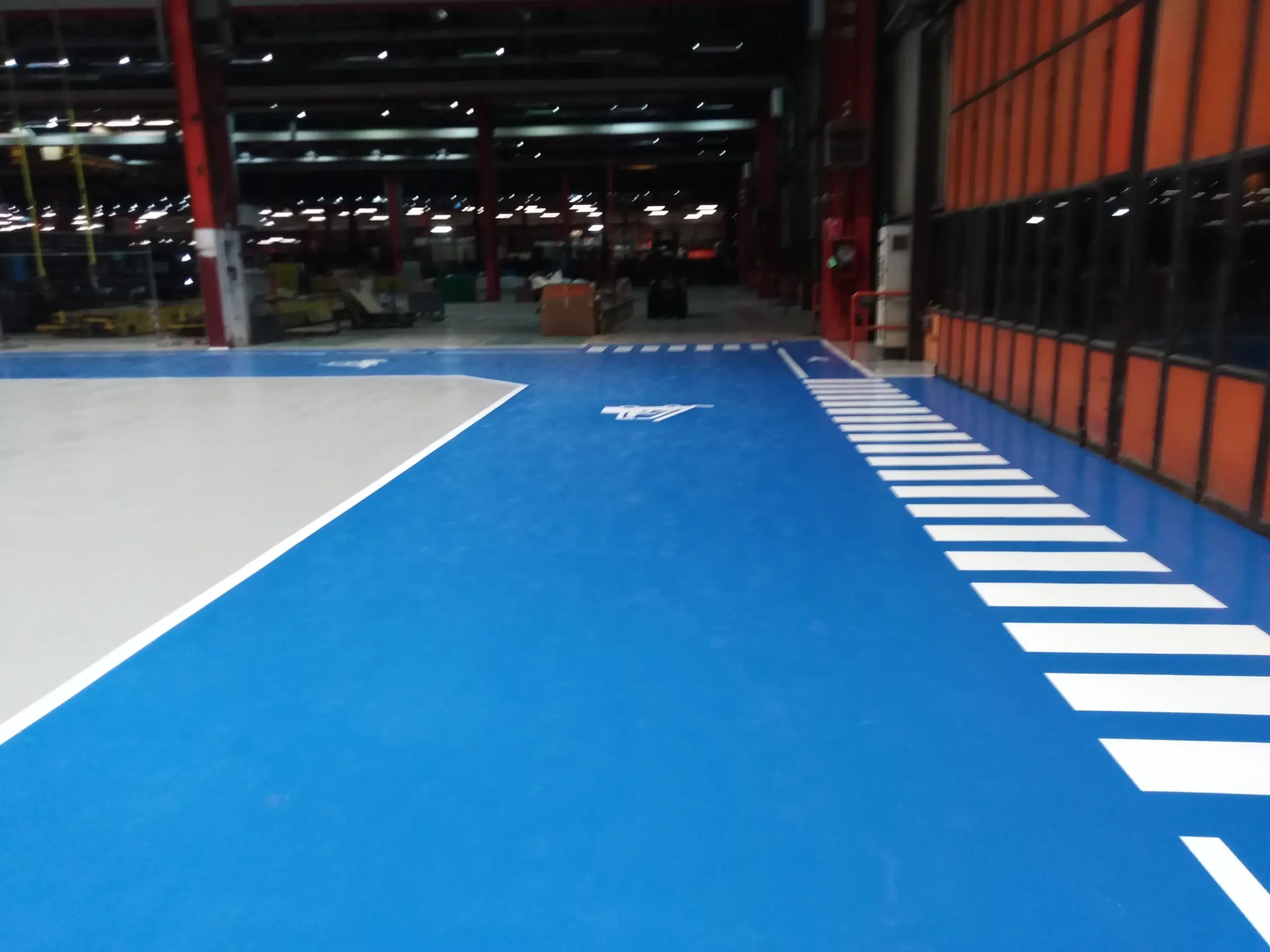 IIA Flumeri-Pavimenti in resina per automotive
