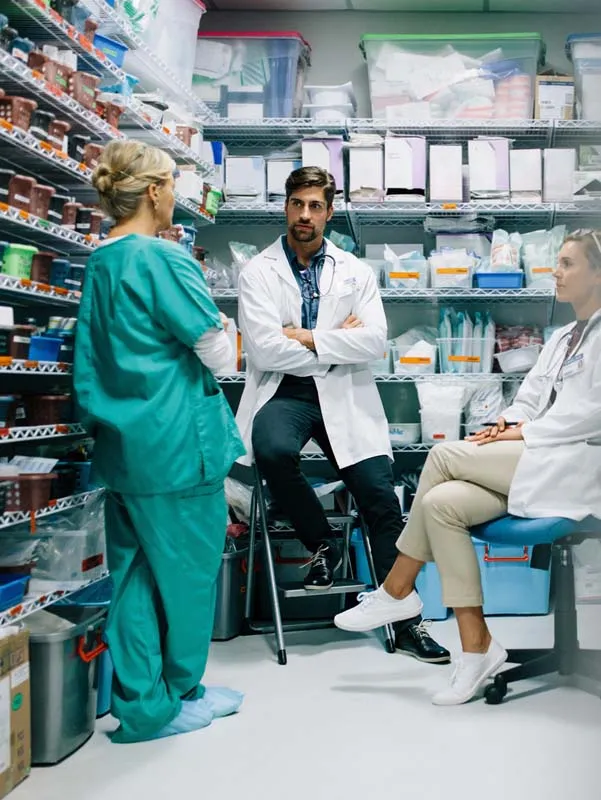 Pavimento resina magazzino ospedale