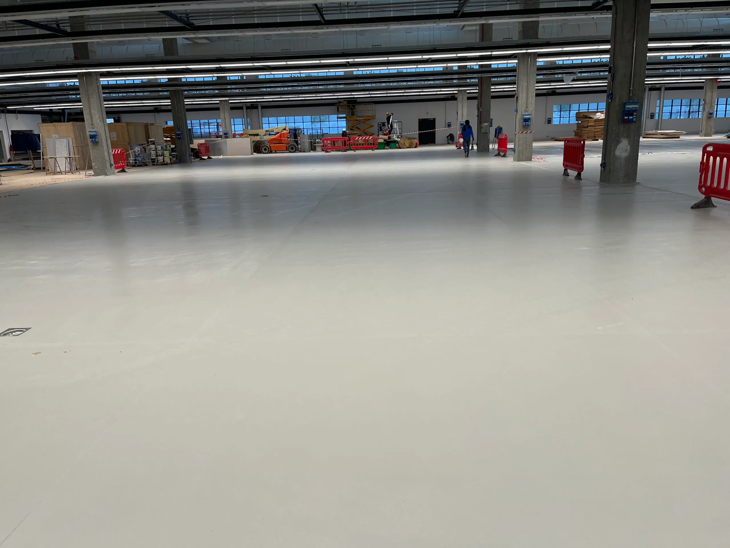 Polo del lusso Gucci Torino-Pavimenti industriali e in resina