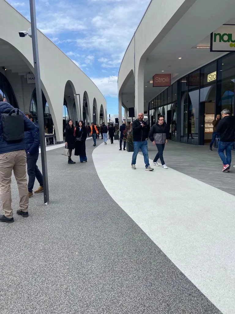 TO.Dream Urban Distric Inaugurazione Prima Drain Stone Pavimento Drenante