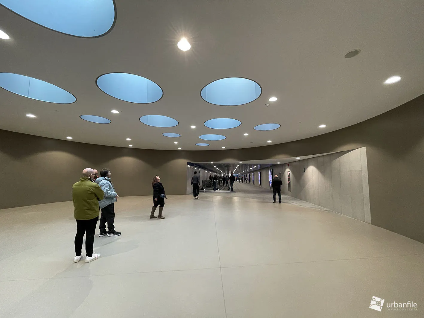 MetroBlu Stazione Linate : Pavimento e pareti con Mapei Ultratop Loft